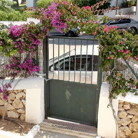 Casa *